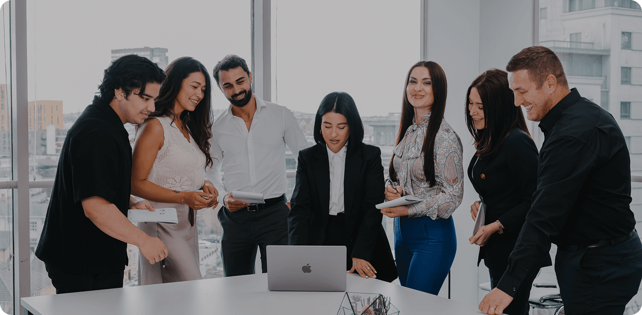 Advisors discussing overseas education opportunities